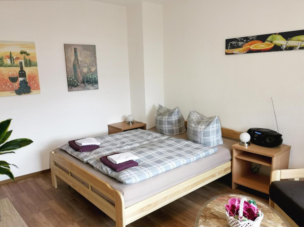 Ferien-Und Gaestewohnung 拉德博伊尔 外观 照片